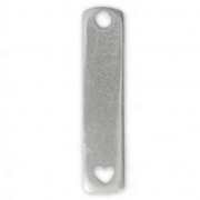 Pendentif rectangle ajouré coeur pour poinçons à frapper 37x8.50 mm en étain x1