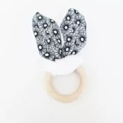 Anneau en bois 68 mm pour hochet avec amigurumi au crochet x2