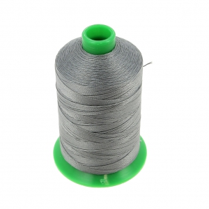Fil en polyester Vega taille 30 Gris n°513 x450m