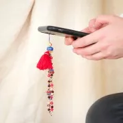 Gros pompons imitation coton 40 mm Noir / Doré x5