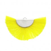 Pendentif éventail demi-lune franges pompons 25x47 mm jaune/argentéx1|raw }}