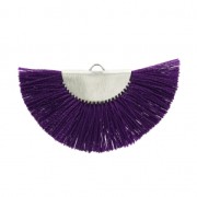 Pendentif éventail demi-lune franges pompons 25x47 mm violet/argentéx1|raw }}