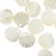 Sequin Nacre en forme de coquillage 10x11 mm x1