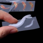 8 stickers autocollants effet 3D -Poissons rouges -accessoires & bijoux en résine