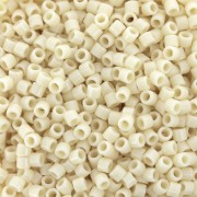 Miyuki Delica 10/0 DBM0732 - Opaque Dark Cream x8g|raw }}