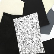 Chutes de cuir de luxe en morceaux de tailles / textures différentes - Noir x 200g