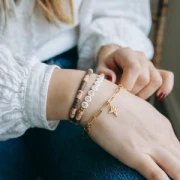 Perles Heishi rondelles  en pâte polymère 5x1 mm Marron Terre x39 cm