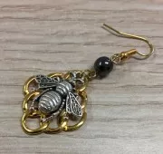 Breloque abeille en zamac 20.5x19.5 mm - Doré à l'or fin x1