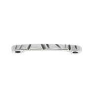 Intercalaire barre travaillé 2 trous 20x4 mm en zamac - Placage Argent fin vieilli x1|raw }}