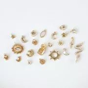 Pendentif soleil évidé avec oxydes de zirconium 15 mm Doré - Crystal x1