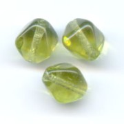 Pyramides Olivine 6 mm x25|raw }}