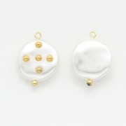 Pendentif palet irrégulier avec boules dorées imitation nacre 23x18 mm - Blanc x1