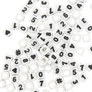 Assortiment de 100 perles chiffres et symboles cubes 7 mm - Blanc - Noir