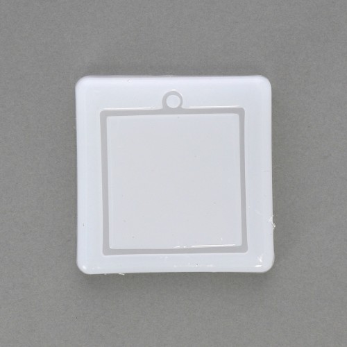 Moule silicone carré évidé pour réaliser des pendentifs en résine 47x41 mm x1