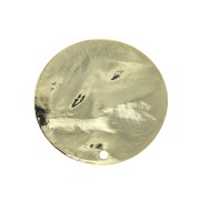 Pendentif disque martelé 25 mm avec un trou - Doré à l'or fin x1|raw }}