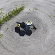 Bouton à queue en métal et nacre teintée - Atelier Brunette Quartz 10mm Forest x1