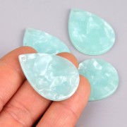 Pendentif goutte 31x22 mm - Ecaille de tortue - Mint nacré x1