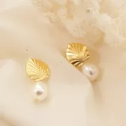 Baroque nacrée PureCrystal 5841 perle ronde irrégulière 12 mm Cream Pearl x1