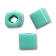 Cubes Toho 4 mm TC-04- 55 - Opaque Turquoise x10g|raw }}