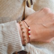 Perle plate ronde - lettre alphabet - 6 mm - D - Plaqué Or 3 microns x1