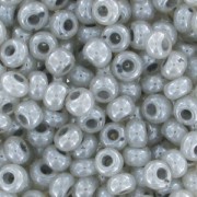 Preciosa Perles rocailles 11/0 2 mm - Gris Pastel Nacré x20g|raw }}