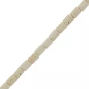 Perles tubes style Heishi 4x6 mm imitation Howlite teintées - Crème x39cm