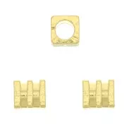 Perle cube travaillé 3 mm - Doré à l'or fin x1