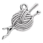 Breloque pelote 14x25 mm - Argenté vieilli x1