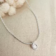 Pendentif goutte avec un oxyde de zirconium 9x6 mm - Placage Argent fin - Crystal x1