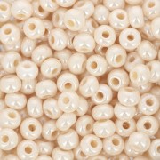 Preciosa Perles rocailles 6/0 4 mm - Crème Nacré x20g|raw }}