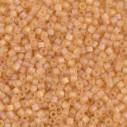 Miyuki Delica 10/0 DBM0852 - Mat Transparent Light Topaz AB x8g