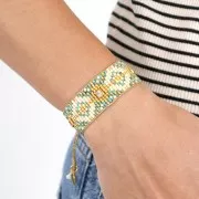 Pendentif carré avec un oxyde de Zirconium 6 mm - Doré à l'or fin - Crystal x1