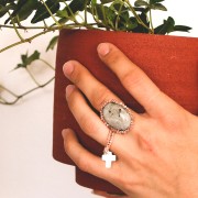 Cabochon ovale gravé scarabée 25x18mm imitation pierre gemme teintée Turquoise x1