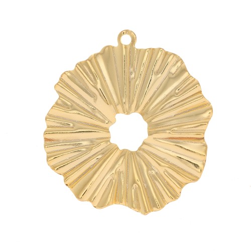 Pendentif rond irrégulier ajouré effet plissé 19x17 mm - Doré à l'or fin x1