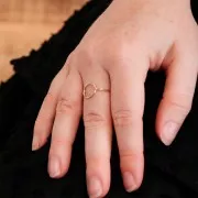 Bague fine avec cercle évidé - Taille 54 - Gold filled (or laminé)   x1