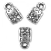 Perles métal attache breloques  6x7 mm argenté vieilli x4|raw }}