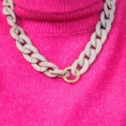 Chaîne acrylique maille gourmette 20 mm - Opaque marron clair Mat x48cm