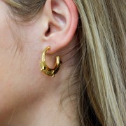 Créoles ethnique texturée avec résine époxy 29 mm - Doré à l'or fin - Noir x2