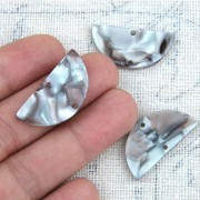 Intercalaire demi-lune en acétate 14x28 mm - Ecaille de tortue - Gris - Marron x1
