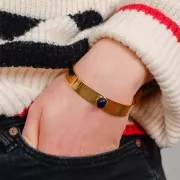 Bracelet serti 12x170 mm pour cabochon ovale 10x8 mm - Doré à l'or fin x1