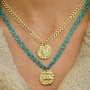 Pendentif rond irrégulier 21 mm avec oxydes de Zirconium - signe du zodiaque Taureau - Doré x1