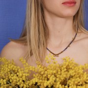 Pendentif tube ethnique 9x19 mm avec cabochon en verre - Doré - Bleu foncé x1