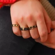 Bague réglable motif étoiles en résine époxy - Doré - Noir x1