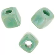 Perles cubes en céramique 5 mm - Vert irisé x5