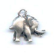 Breloque Eléphant 15 mm argenté vieilli x1