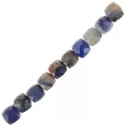 Perles cube facetté 4x4 mm en pierre gemme - Sodalite x10