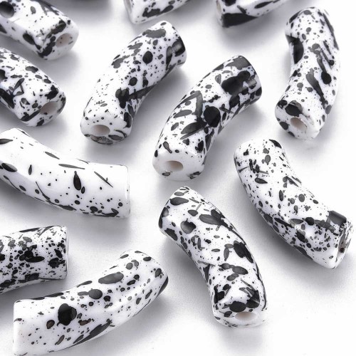 Perles tube incurvé 35x11 mm en acrylique opaque - Blanc Tacheté Noir x6