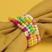 Mini breloque coeur 7x5 mm en résine époxy - Doré à l'or fin - Rose fluo x1