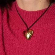 Pendentif coeur bombé en résine 32 mm - Doré à l'or fin x1