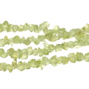 Perles chips 3 - 5 mm en pierre gemme  - Peridot x78cm|raw }}